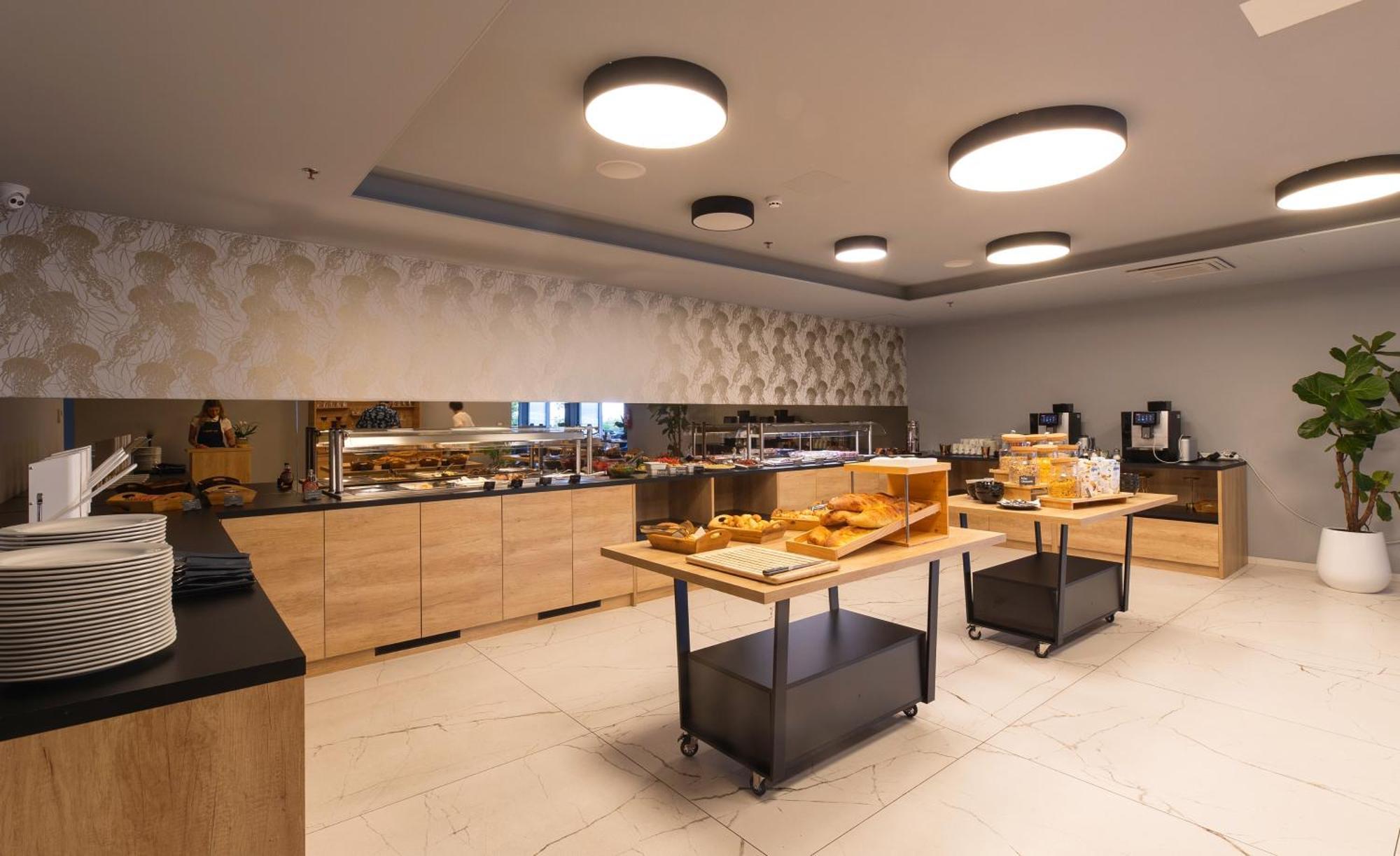 Hotel Saint Hildegard Omis Ngoại thất bức ảnh